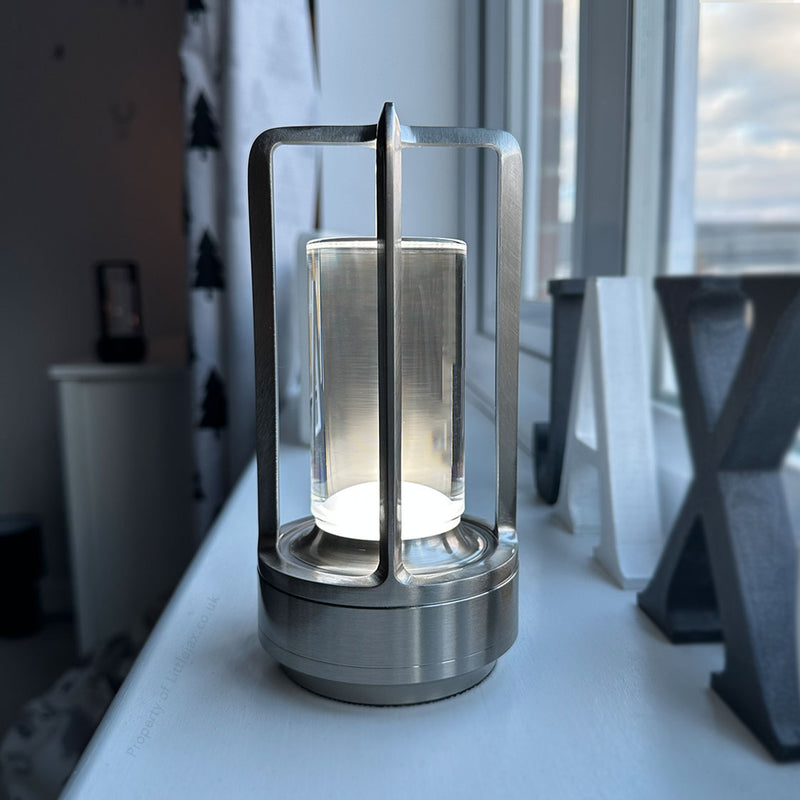 Cordless Vintage Lantern Table Lamp